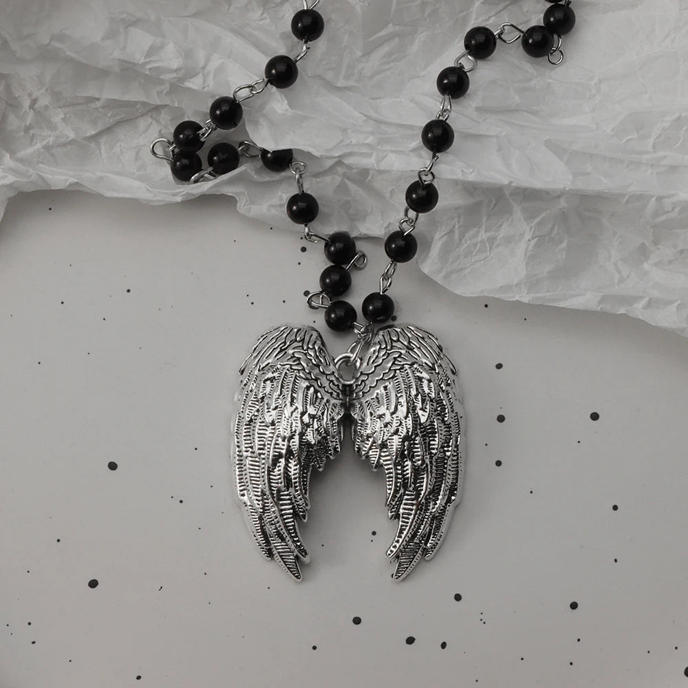 Gothic Bat Cross Dark Pendant Necklace Set, Y2K Personalized Thorn Love Black Bead Stacked Necklace Set, Suitable as Halloween G