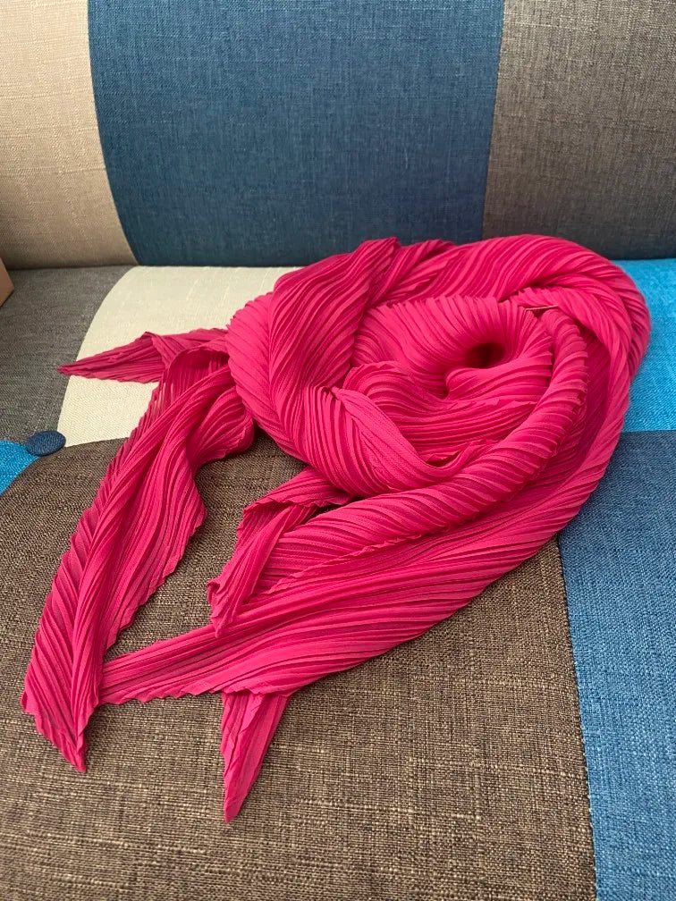 Miyake Pleated Women Scarf Shawl Fabric Korean Fashion Thin Sunscreen Scarf Foulard Femme Luxe Marque Hijabs for Woman