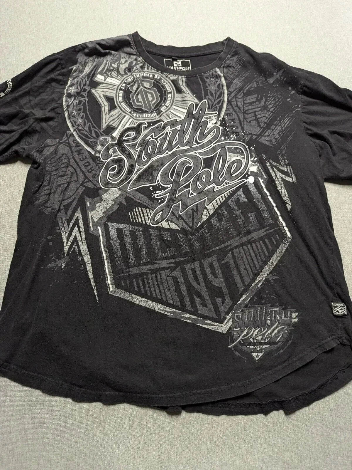 Southpole Y2K Vintage Cotton Graphic Tee Distressed Oversized Unisex T-Shirt with Gothic Print Streetwear Retro Soft Shirt Man