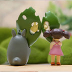 1Pcs Cute Desktop Decoration Totoro Figurine Holding Leaf Totoro Ornament for Living Room Home Decor Items Wall Birthday Gift