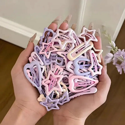 10/20/30pcs Mixed Pack of Light Pink Heart-Shaped and Bow-Shaped Hair Clips | Suitable for Girls as Party or Holiday Gifts.