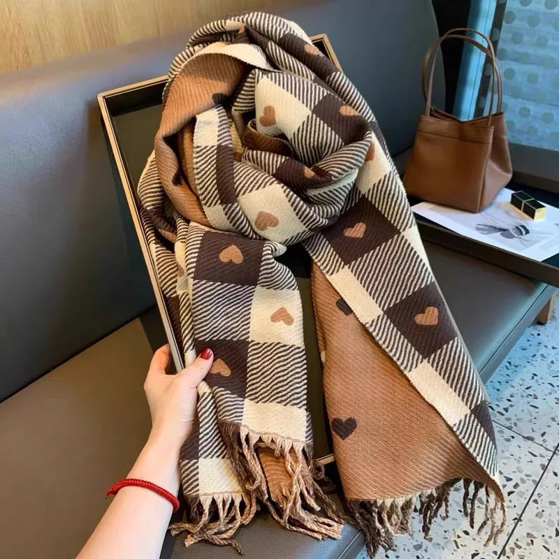 Women’s Plaid Heart-Shaped Winter Blanket Shawl Scarf