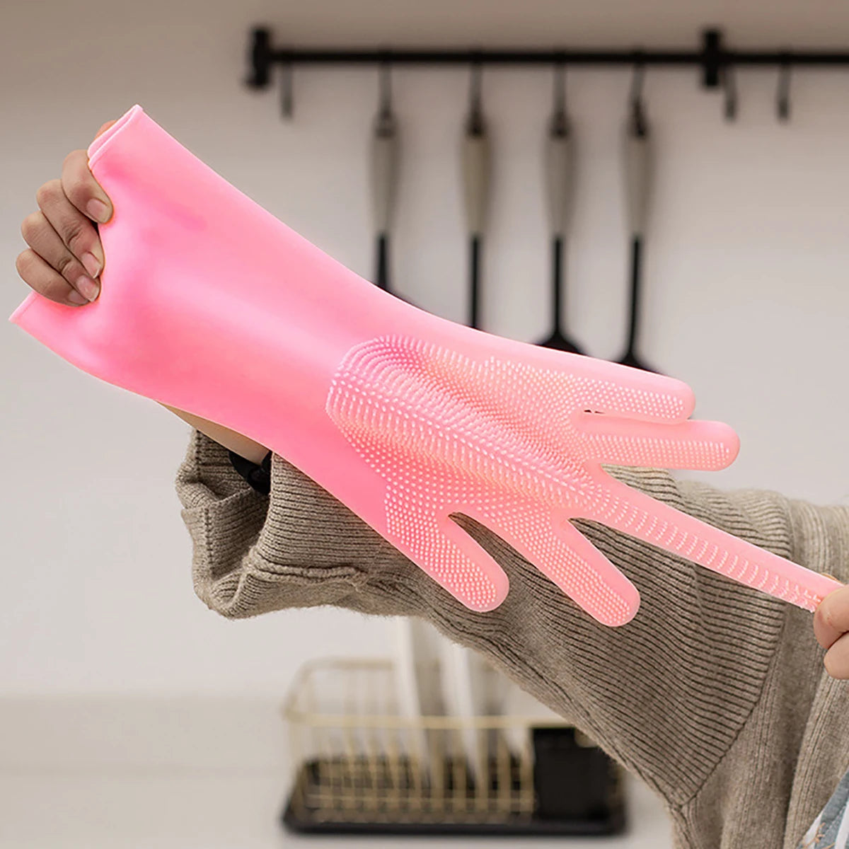 Pet Grooming Cleaning Gloves Dog Cat Bathing Shampoo Glove Scrubber Magic Dishwashing Cleanner Sponge Silicon Hair Removal Glove - WTN Essentials 