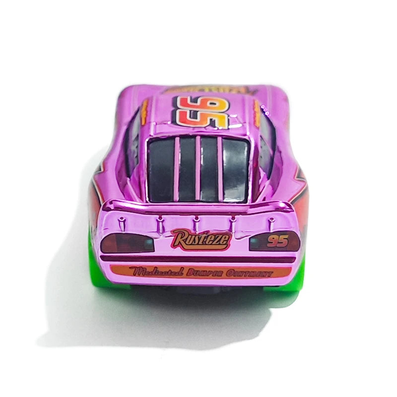 Pixar Cars Electroplated Pink 95 Lightning McQueen 1/55 Metal Die Casting Model Car Alloy Material Collectibles Racing Toys