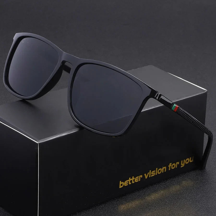 Classic Square Men’s Sunglasses Lightweight Black Frame for Travel & Daily Wear