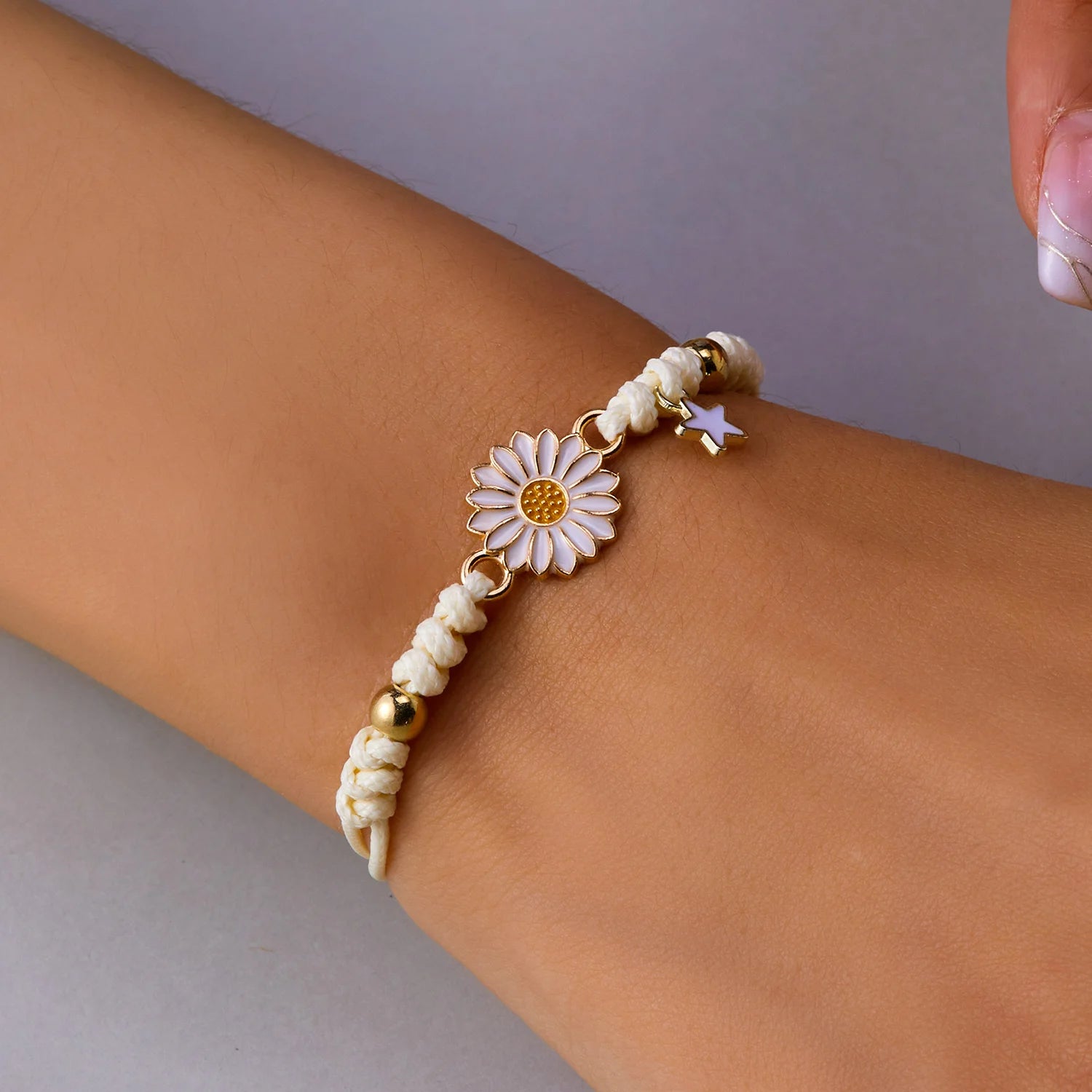 Simple Sunflower Bracelets for Women Handmade Braided Fashion Colorful Daisy Adjustable Bangle Friendship Good Luck Jewelry Gift