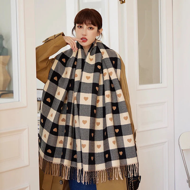 Women’s Plaid Heart-Shaped Winter Blanket Shawl Scarf