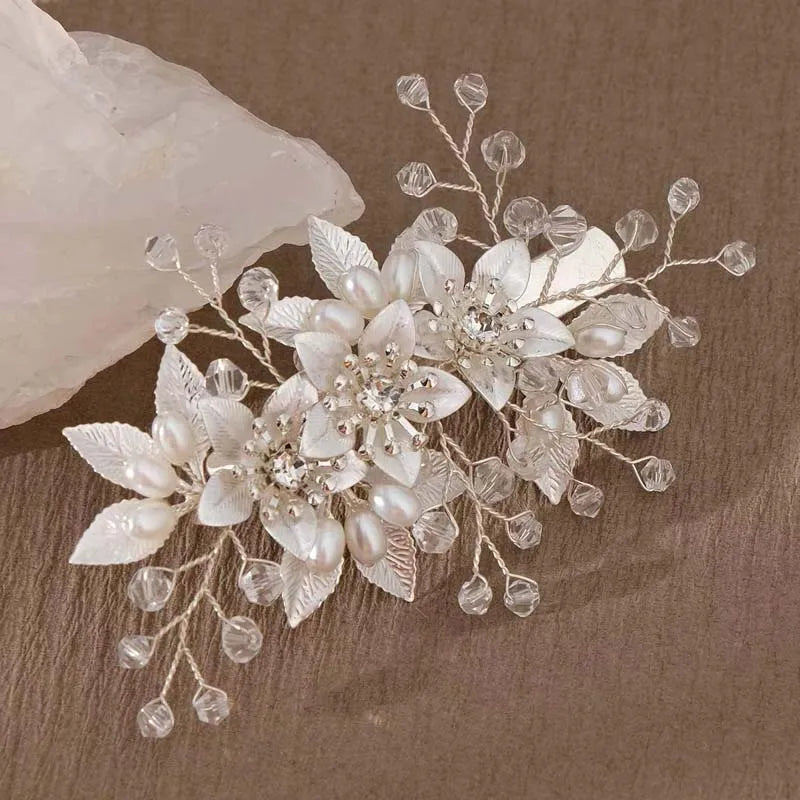 Fashion Pearl Flower Clip Silver Color Hair Combs Wedding Bridal Jewelry Accessories Headpieces For Woman Bride Hair Ornaments