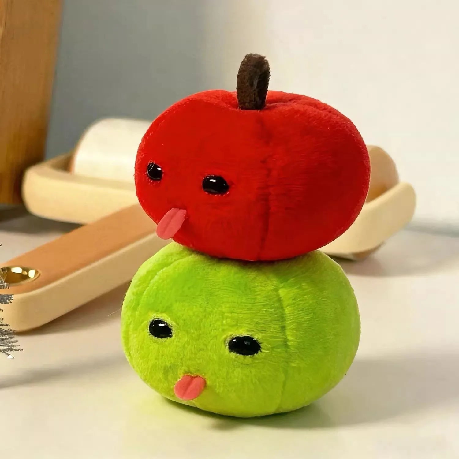 2pcs Cute Apple Plush Keychain Green Red Fruit Kawaii Bag Charm Car Keyring Gift Kids Girls Adults Birthday Christmas