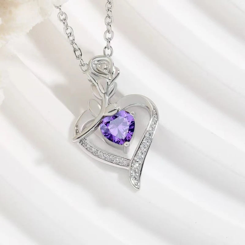 Elegant Style Heart shaped Pendant Necklace Hollow Design Mother's Day Gift Party Suitable for Best Friends Without Box