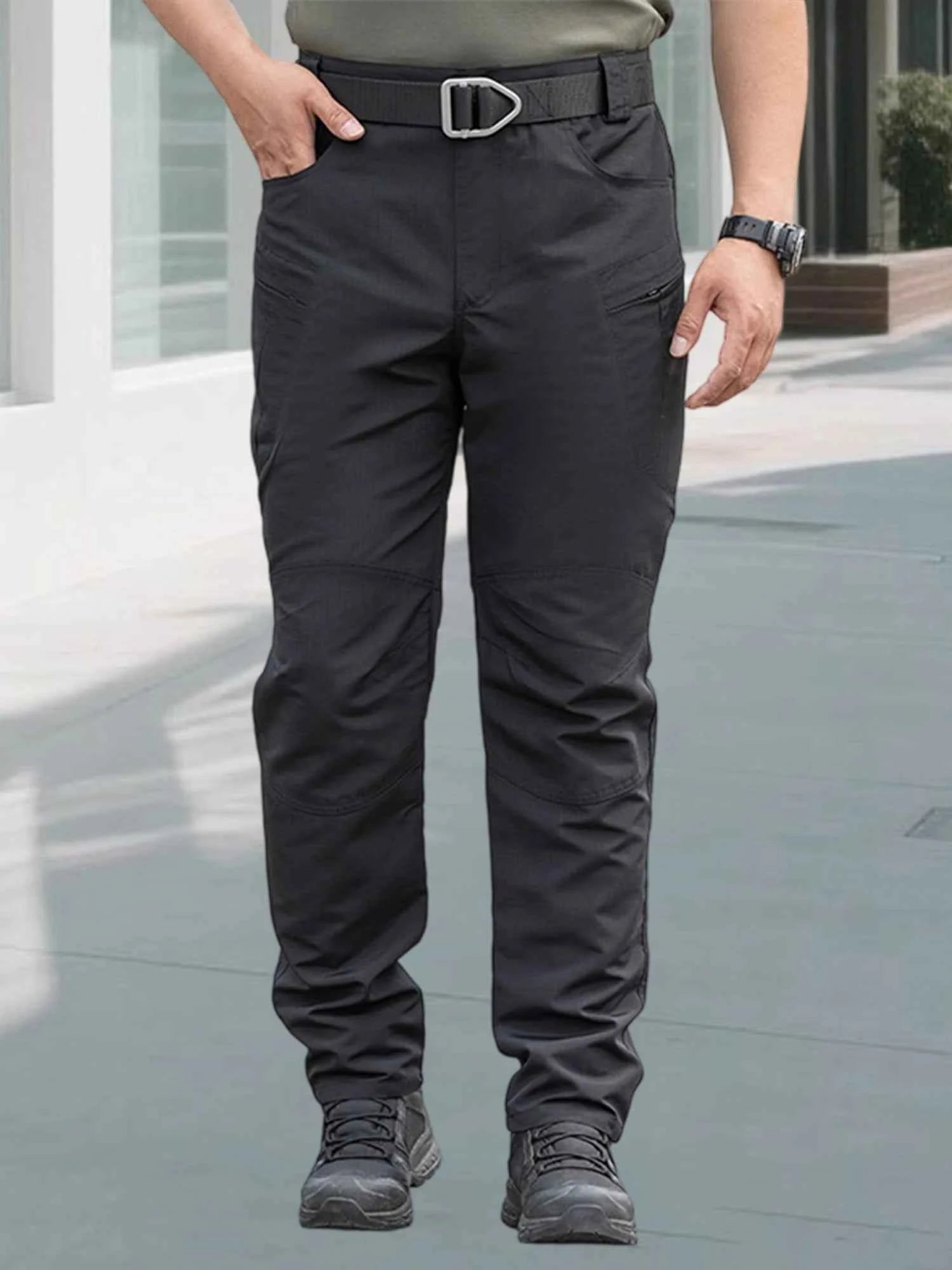 Stylish Men s Cargo Trousers with Multiple Pockets Lightweight and Durable Work Pants in Solid Colors for Casual Wear