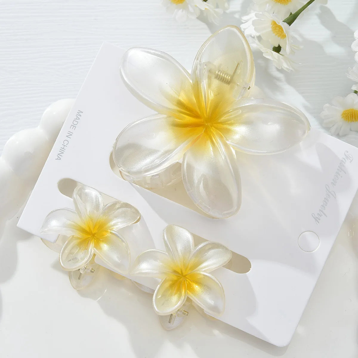 3Pcs/18Pcs Egg Flower Hair Clips Gradient Candy Color Flowers Suitable for Daily Backcombed Ponytail Shark Clip Hair Accessories