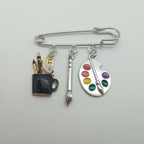 The new fashion teacher and scholar brooch will give you a lot of inspiration. Small gift brooch for teachers and students